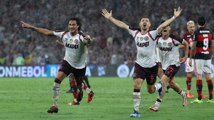 Flamengo perde em casa para o Lanús e perde segundo titulo na temporada