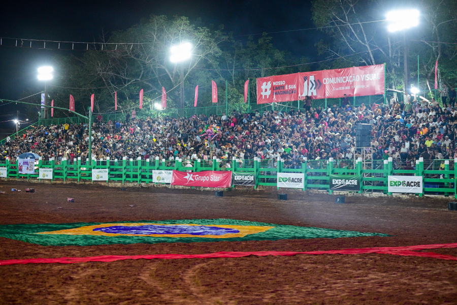 Rodeio estreia na Expoacre e emociona público na 3ª noite da feira